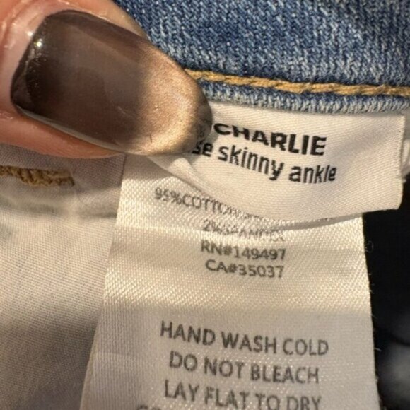 Joe's Jeans The Charlie Pearl Skinny Fit Ankle Jeans - Picture 8 of 10